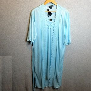 Two Piece Chamise and Robe / Night Gown Set Blue